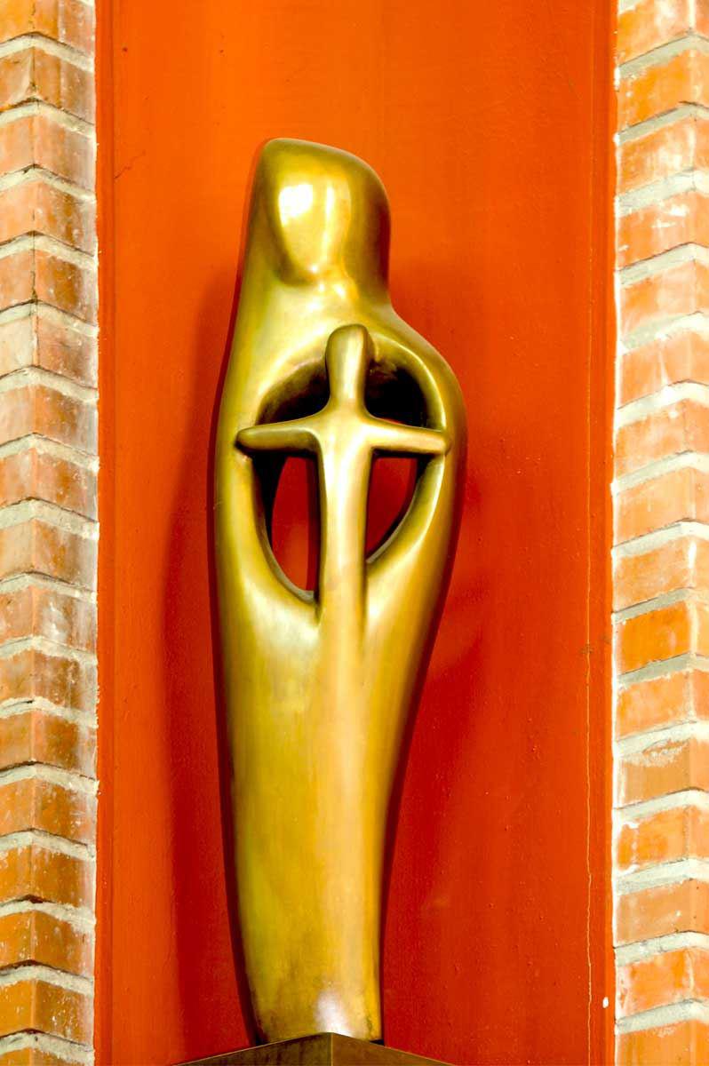 11 Christusträgerin