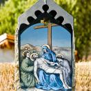 Jesus wird vom Kreuz genommen und in den Schoß seiner Mutter gelegt