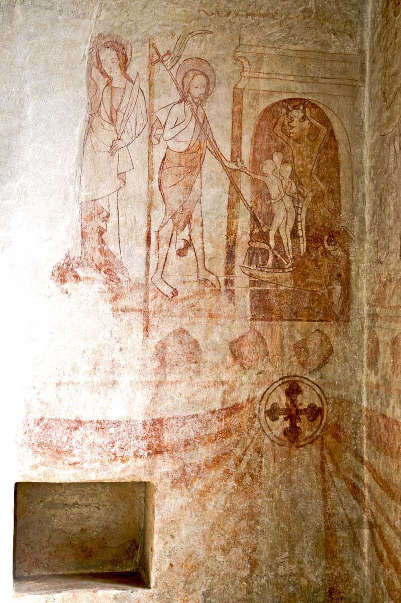 Fresken im Chor rechts